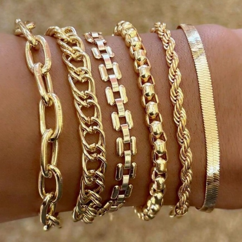 Layered Gold Bracelet 6 piece Set